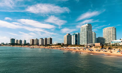Viajes a COMBINADO MONTEVIDEO Y COLONIA DEL SACRAMENTO 2026 en español | Agencia de Viajes Festival