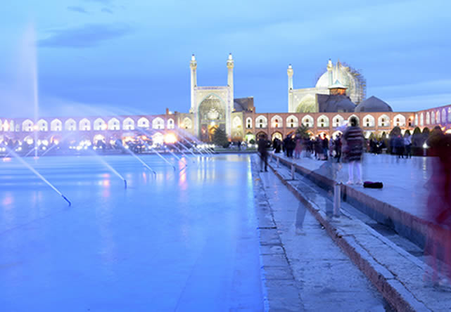 foto del tour a iran en español 2024-2025