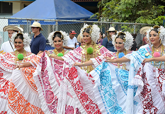 foto del viaje a panama en español 2024-2025